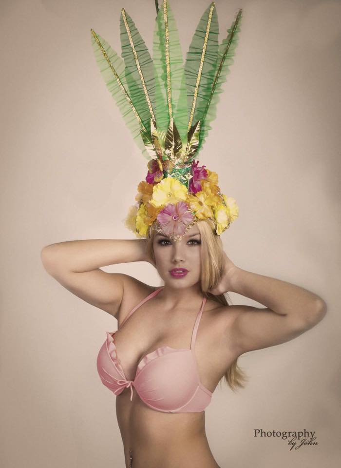 Mariah Alexis Vest Lingerie Pictures Mariah Alexis Vest in lingerie