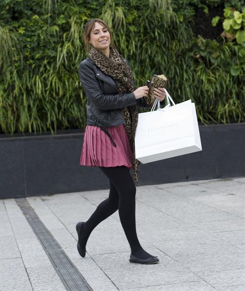 Alex Jones at Westfield shopping centre Nov 4, 2011