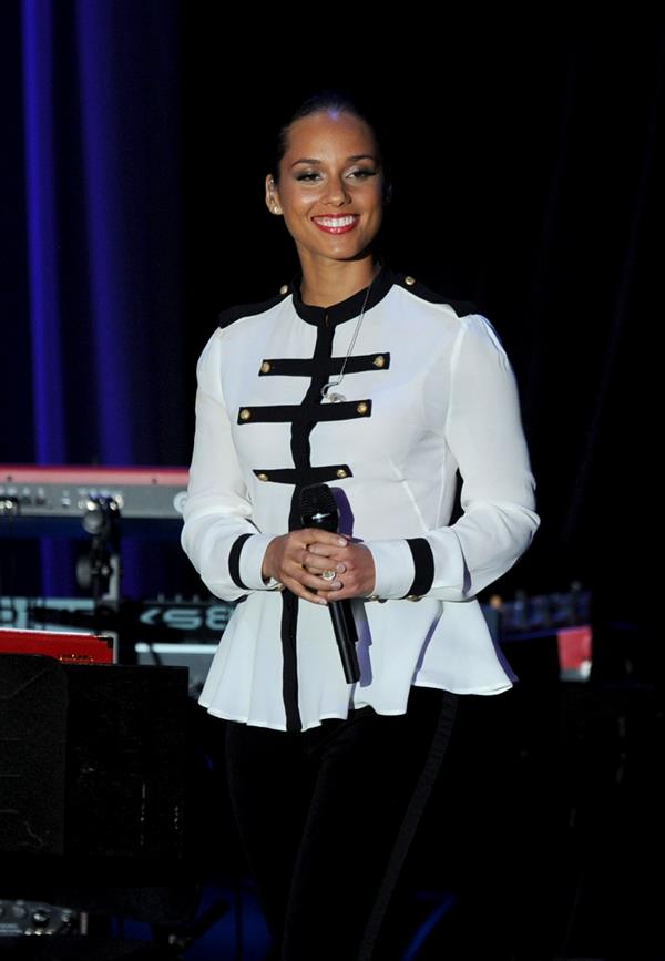 Alicia Keys performs on stage at Clive Davis 2012 pre Grammy gala on February 11, 2012