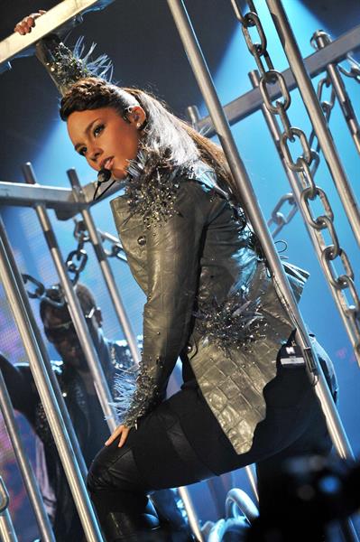 Alicia Keys performs in Anpwerpen Belgium on May 15, 2010