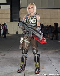 Jessica Nigri as Anya Stroud 