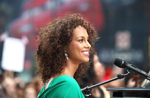 Alicia Keys visits ABC's Good Morning America on June 28, 2011 