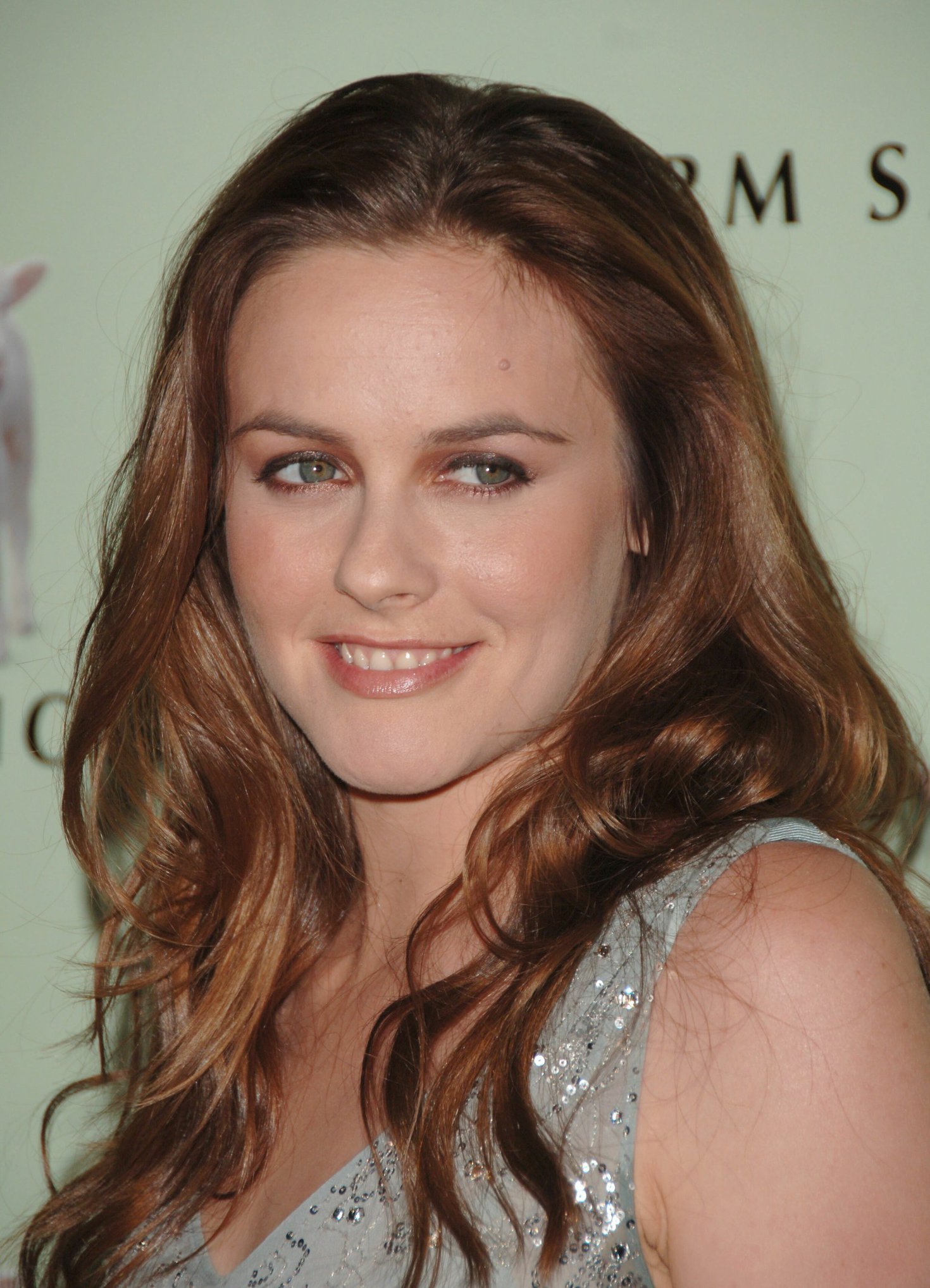 Alicia Silverstone attends Farm Sanctuary's 20th anniversary gala 