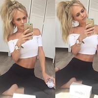 Hilde Osland taking a selfie