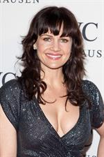 Carla Gugino