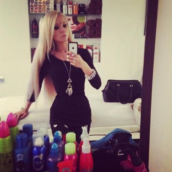 Valeria Lukyanova taking a selfie