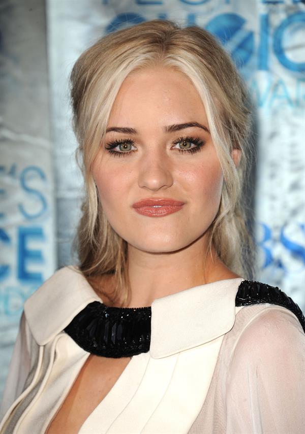 Amanda Michalka attending the People's Choice Awards in Los Angeles on January 5, 2011