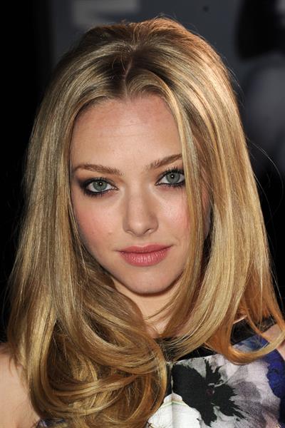 Amanda Seyfried In Time premiere in Los Angeles on October 20, 2011 