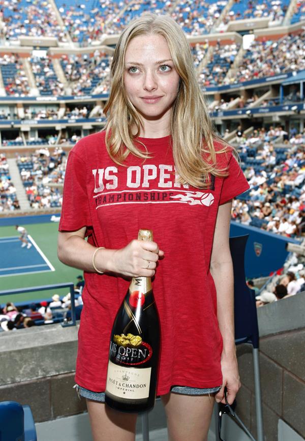 Amanda Seyfried attends the Moet Suite at the US Open on Sept 5, 2011 