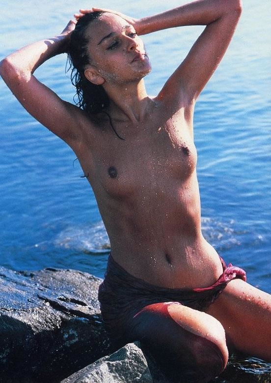 Valeria golino topless