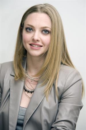 Amanda Seyfried Gone press conference portraits by Vera Anderson in Beverly Hills on February 10, 2012 