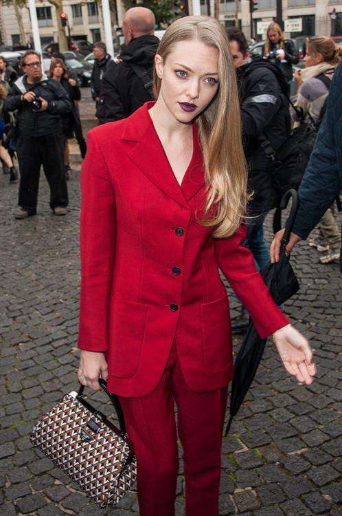 Amanda Seyfried attending Miu Miu show in Paris - October 3, 2012 