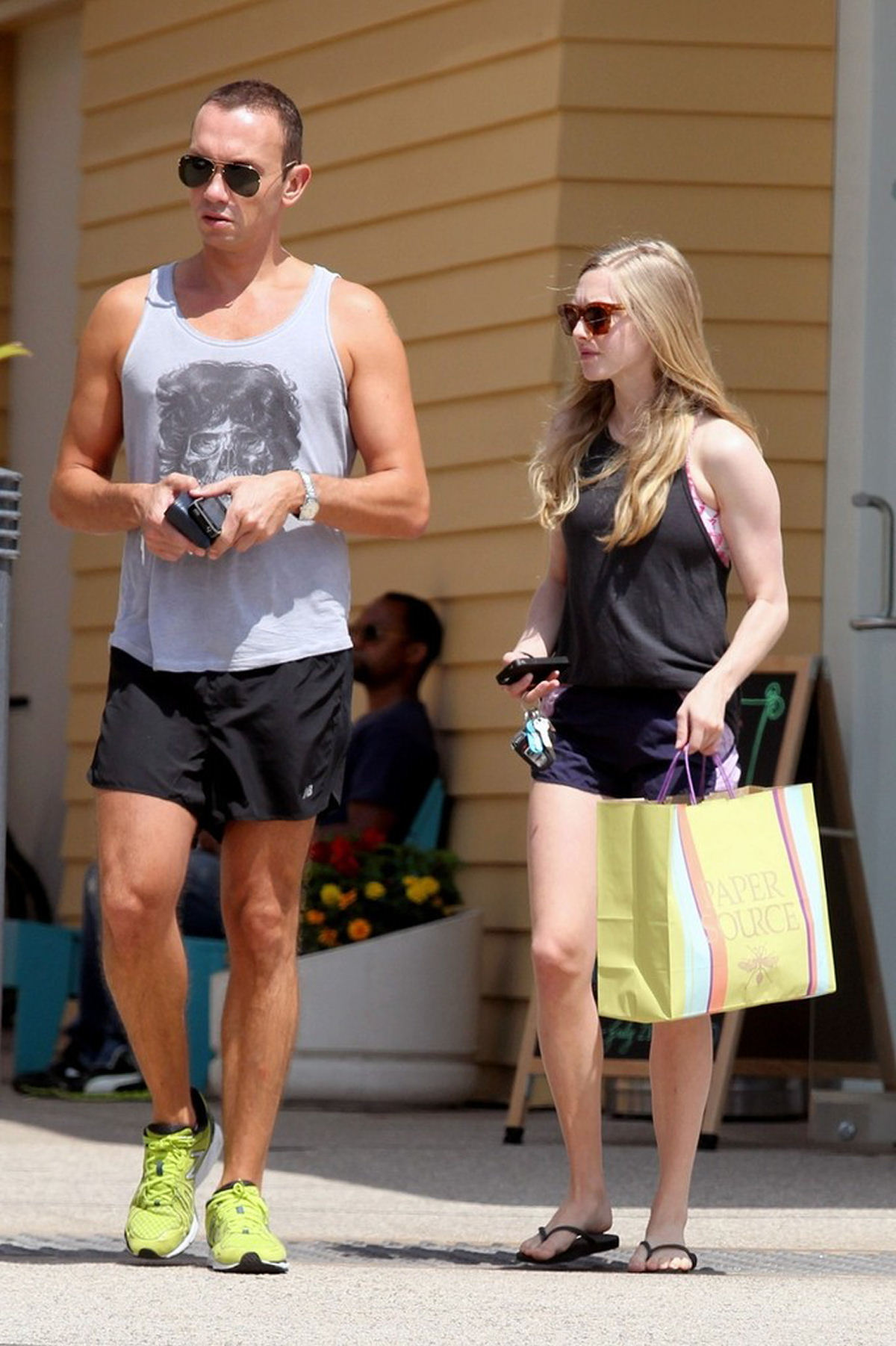 Amanda Seyfried Shopping In Los Angeles June 5, 2012