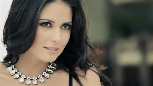 Carla Ossa in lingerie