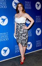 Amy Adams attends Angel Awards 2010 on August 21 in Los Angeles California 