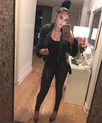 Maria Bella taking a selfie