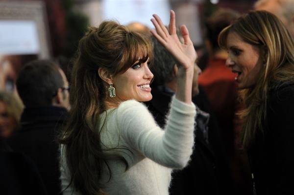 Angelina Jolie attends The Tourist world premiere in New York on December 6, 2010