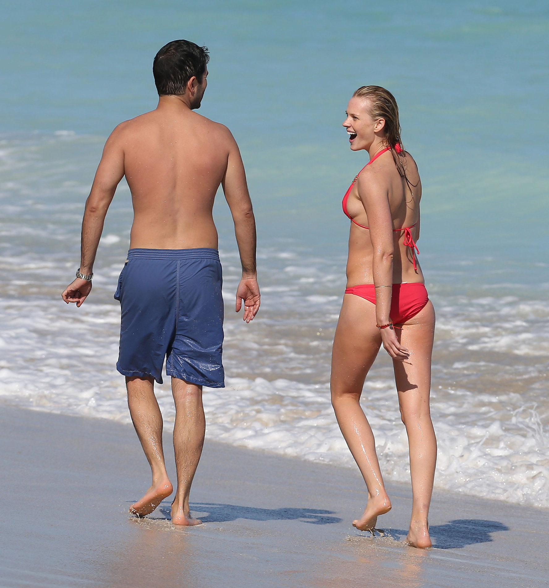 Anne Vyalitsyna bikini candids in Miami 11/22/12 