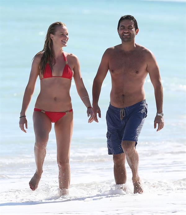 Anne Vyalitsyna bikini candids in Miami 11/22/12 