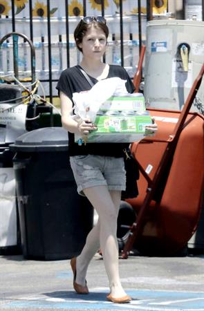 Anna Kendrick Rompage Hardware store in Los Angeles on 2/6/2012