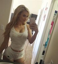 Paige Spiranac taking a selfie