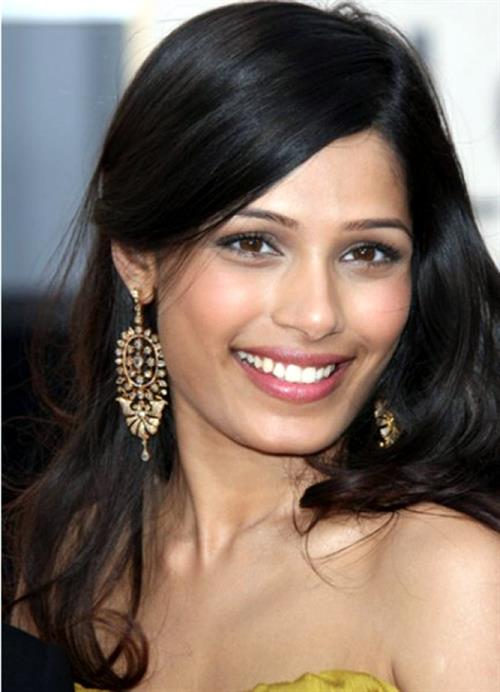 Freida Pinto
