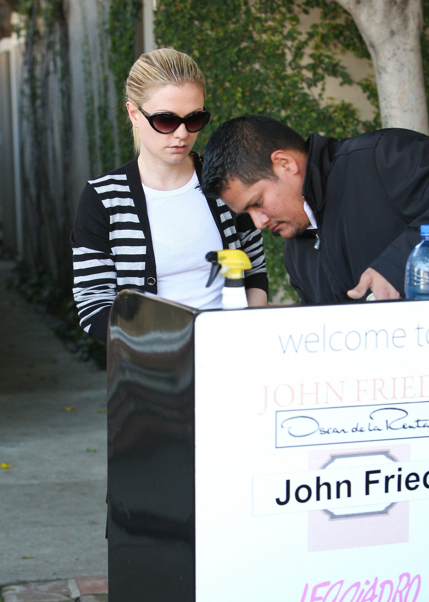 Anna Paquin at John Frieda Salon in Los Angeles on January 18, 2012
