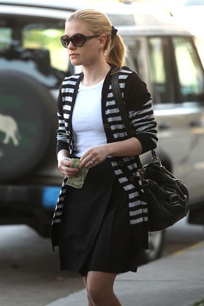 Anna Paquin at John Frieda Salon in Los Angeles on January 18, 2012