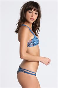 Beatriz Fernandez Bikini Pictures Beatriz Fernandez in a bikini