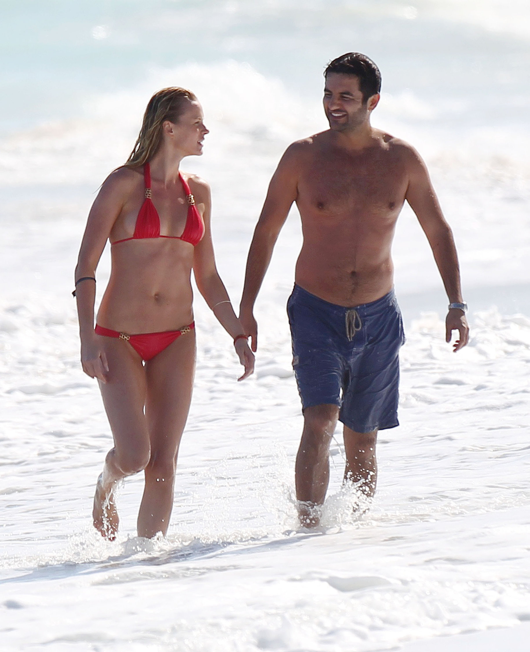 Anne Vyalitsyna bikini candids in Miami 11/22/12 