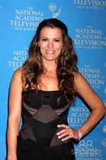 Melissa Claire Egan Nude - 1 Pictures: Rating 9.62/10