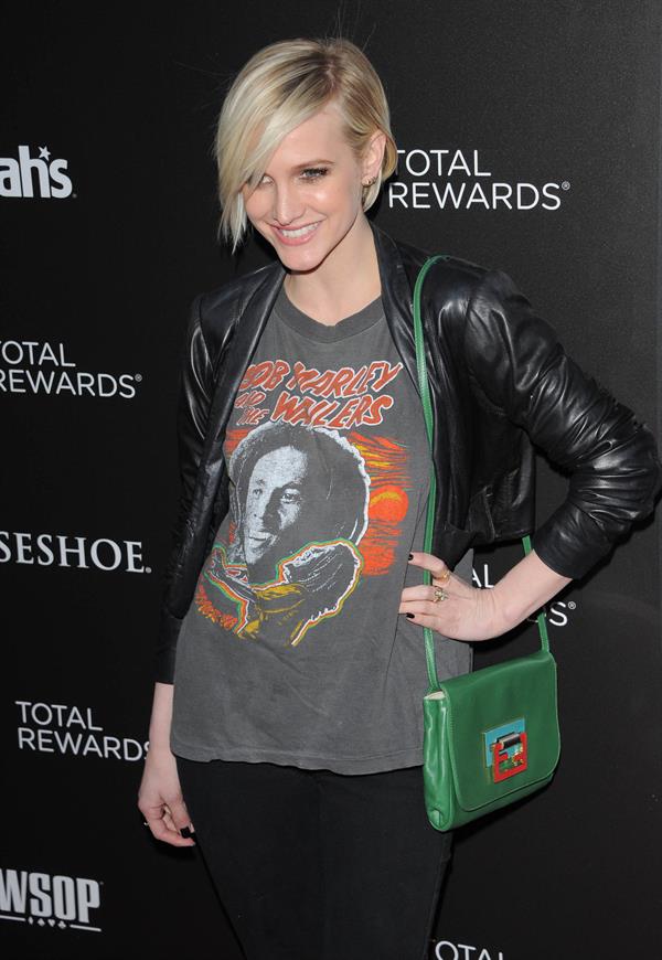 Ashlee Simpson Escape to Total Rewards Event in Hollywood Highland Center in Los Angeles on March 1, 2012