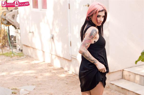 Joanna Angel