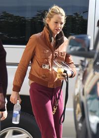 Blake Lively 'Gossip Girl' set in New York City - October 18, 2012 