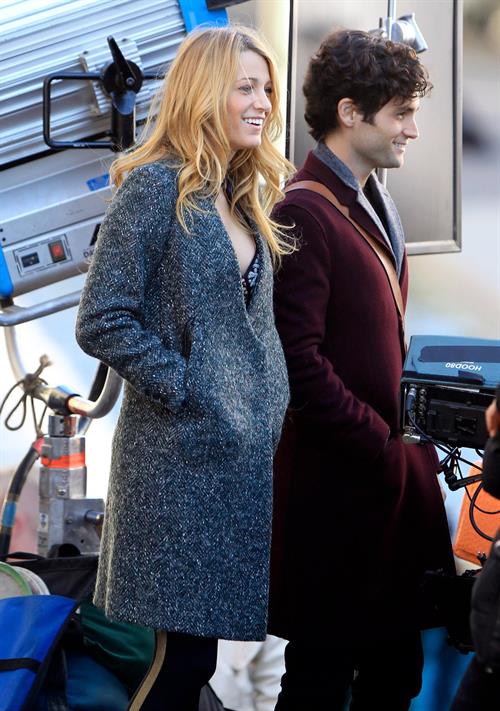 Blake Lively The Set of Gossip Girl in New York - October 11, 2012 