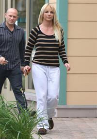 Britney Spears Leaving hair salon with her bodyguard in Beverly Hills (October 20, 2012) 