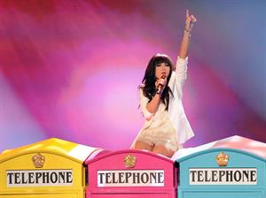 Carly Rae Jepsen American Music Awards - Performance (November 18, 2012) 