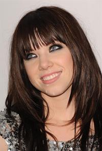 Carly Rae Jepsen - 95-106 Capital FM Summertime Ball 2012 in London (June 9, 2012)