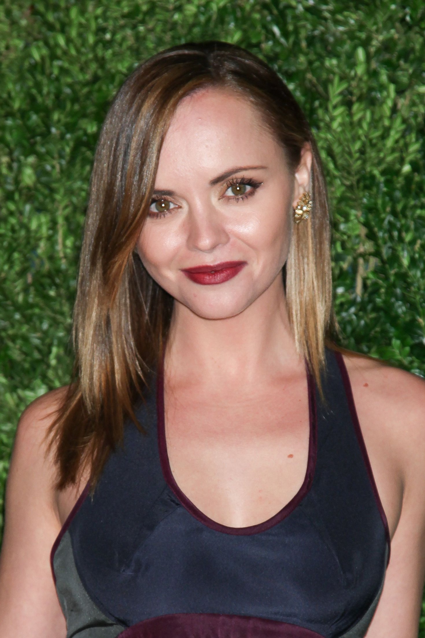 Christina Ricci Pictures Christina Ricci attending the 9th Annual CFDA/Vogue Fashion Fund Awards (November 13, 2012)