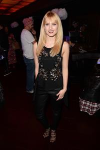 Claudia Lee Fresh-Tops #SELENATORHEAVEN Selena Gomez Concert Viewing Party (November 6, 2013) 