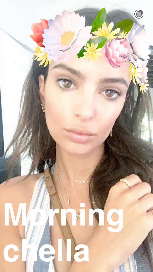 Emily Ratajkowski taking a selfie