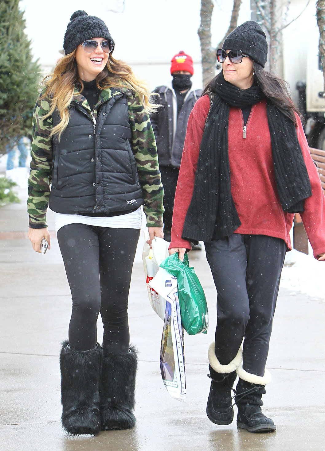 Daisy Fuentes Christmas shopping in Aspen 12/24/12 