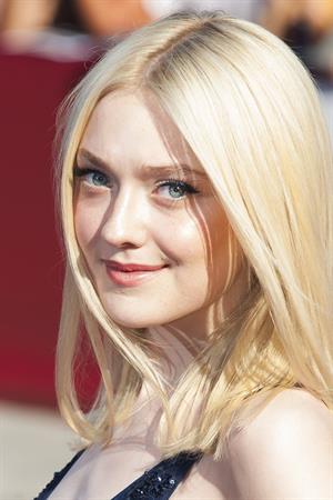 Dakota Fanning - Night Moves Premiere VFF 8/31/13