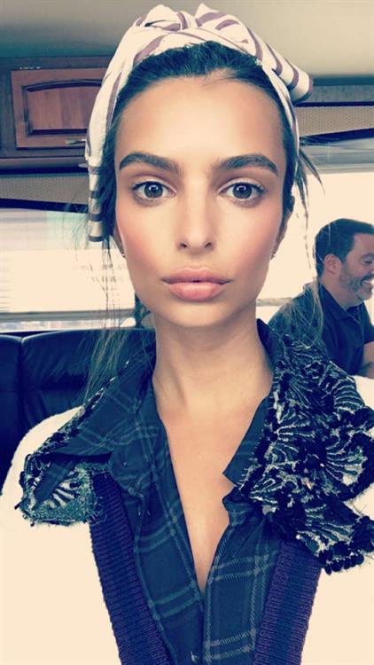 Emily Ratajkowski