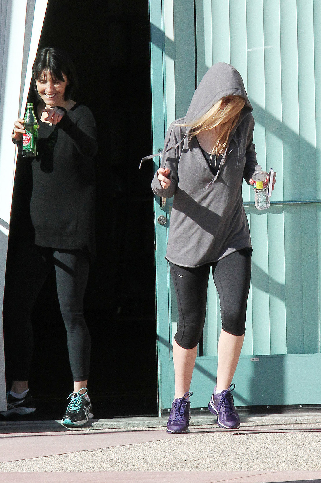 Dakota Fanning leaving a workout class in LA 12/20/12 