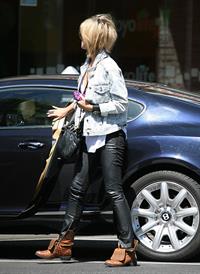 Delta Goodrem - in L.A. - 10.04 2013  