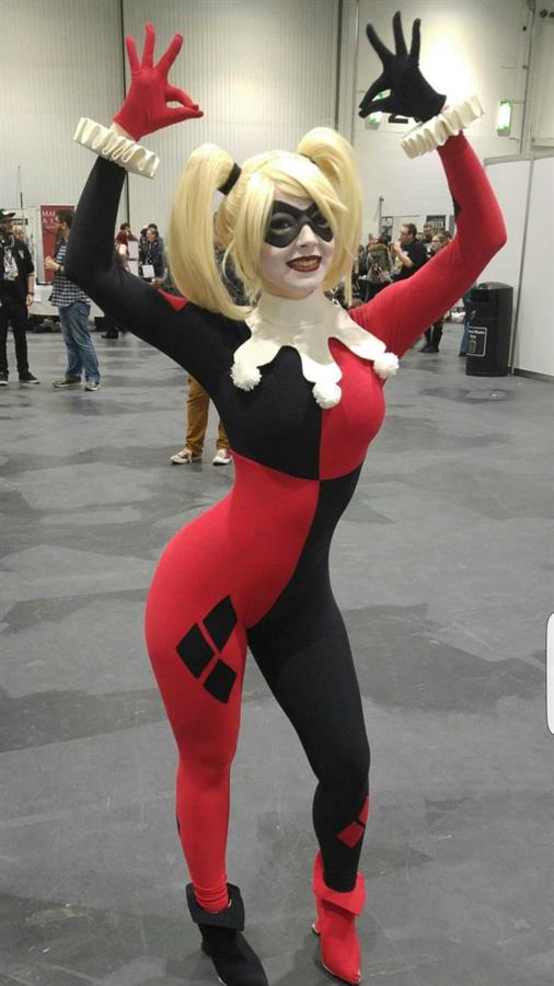 Enji Night as Harley Quinn