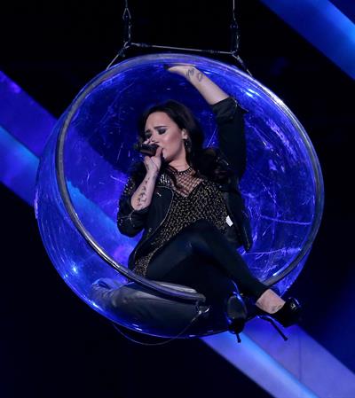 Demi Lovato VH1 Divas 2012 in Los Angeles 12/16/12 