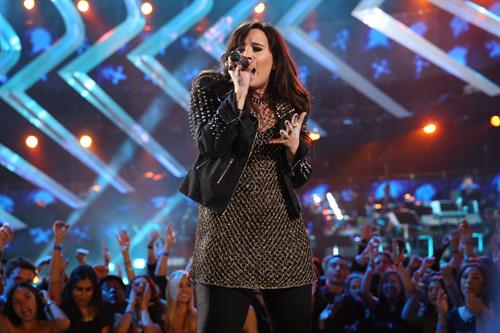 Demi Lovato VH1 Divas 2012 in Los Angeles 12/16/12 
