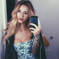 Jenah Yamamoto taking a selfie